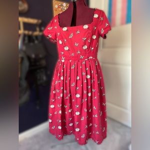 Red Scallop Floral Butterfly Print Cotton Poplin Dress w/ pockets